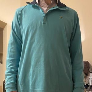 Sporty chic, nice quarter zip sweater